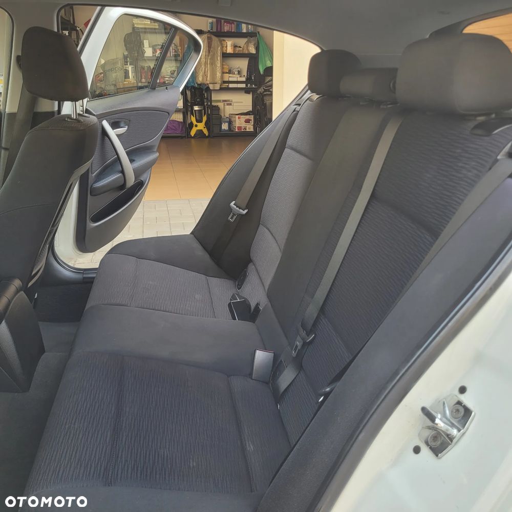 BMW Seria 1 - 10