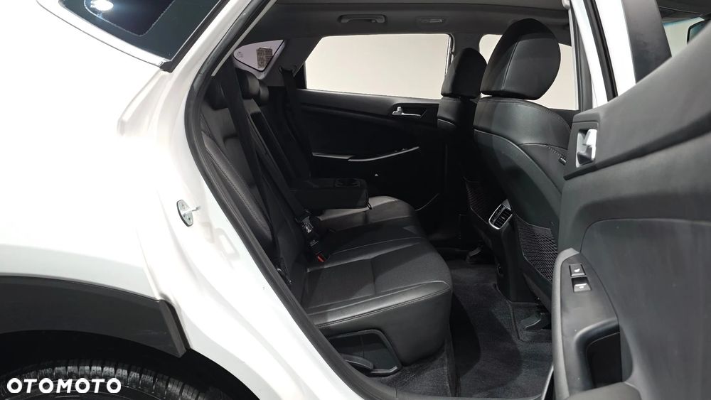 Hyundai Tucson blue 2.0 CRDi 4WD N Line - 28