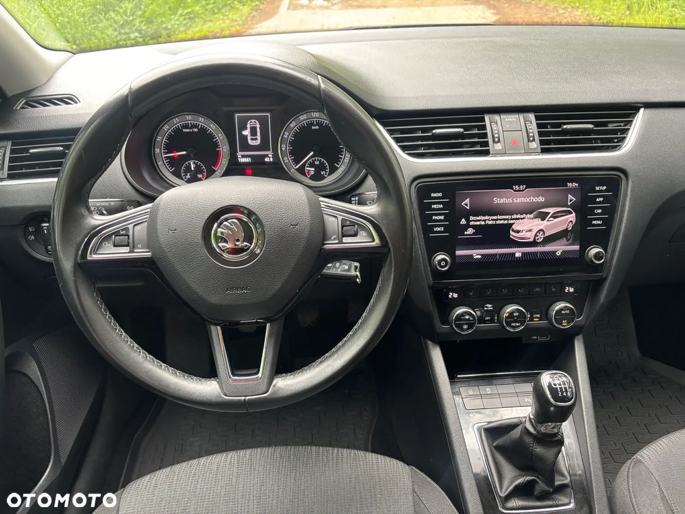 Skoda Octavia 2.0 TDI Style - 20