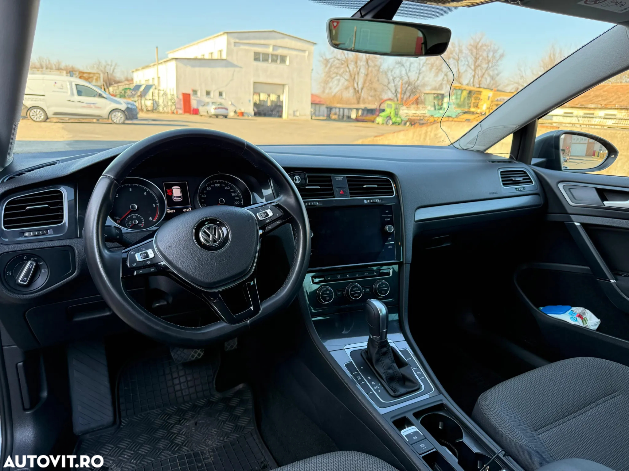 Volkswagen Golf 1.6 TDI DSG Comfortline - 7