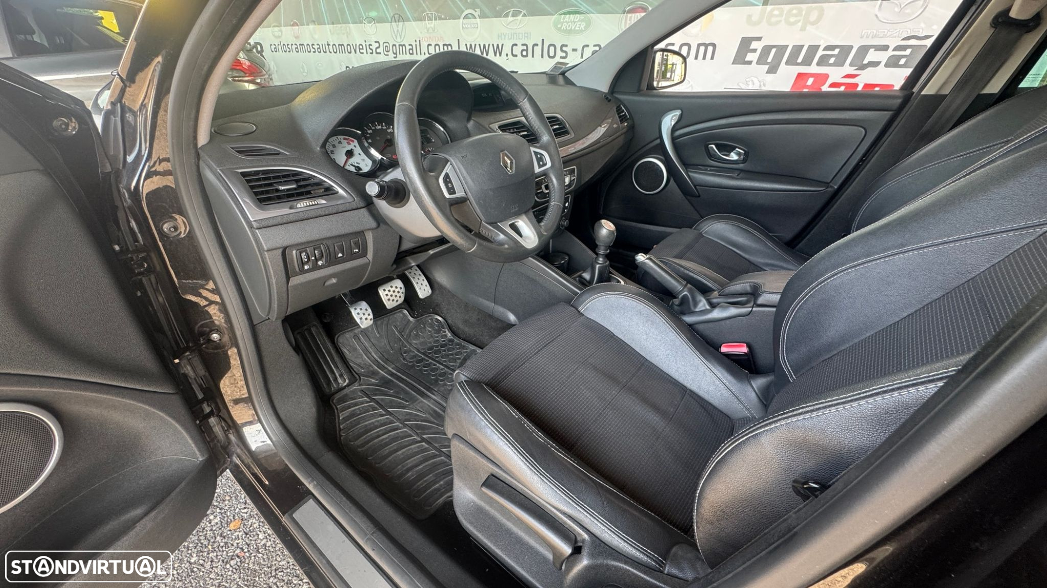 Renault Mégane Sport Tourer - 13