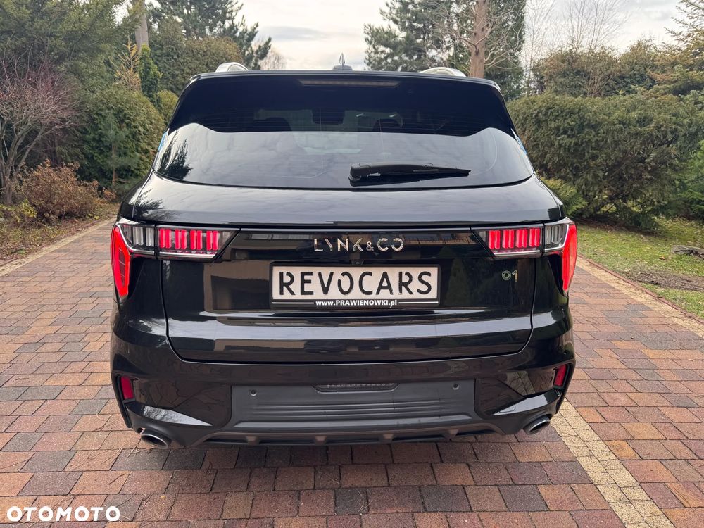 Lynk & Co 01 - 3