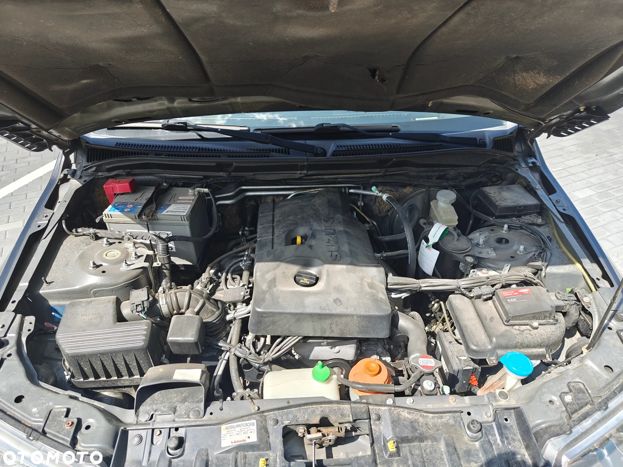 Suzuki Grand Vitara 2.0 - 10