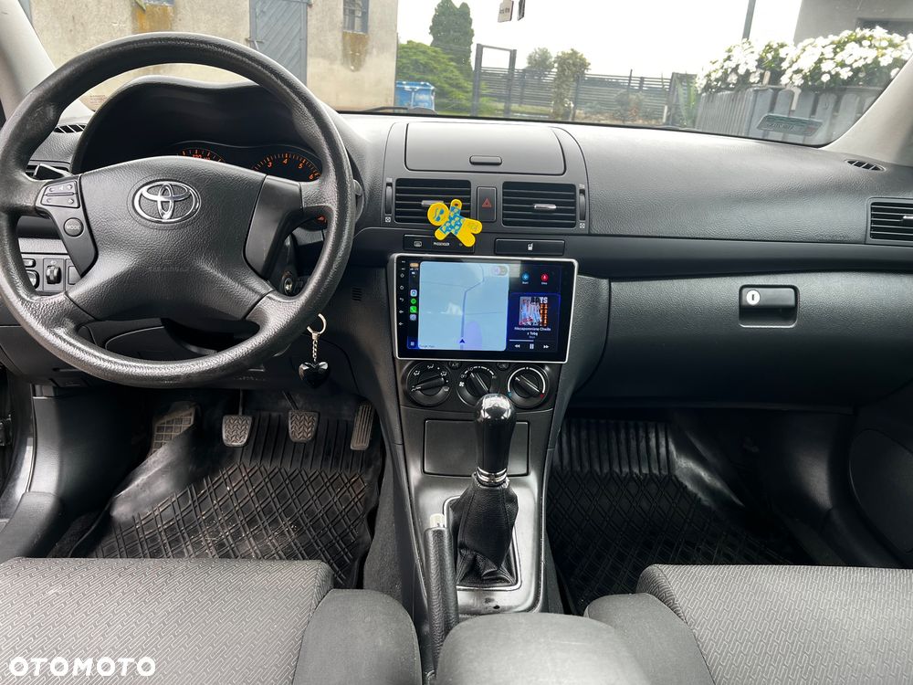 Toyota Avensis 1.8 VVT-i Luna - 6