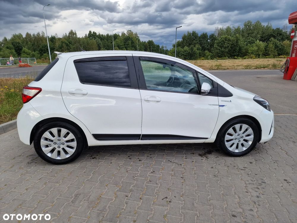 Toyota YARIS - 3