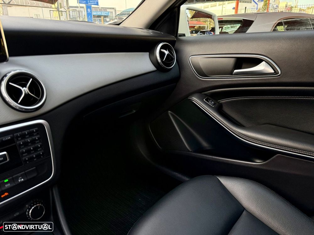 Mercedes-Benz GLA 200 CDI Urban Aut. - 21