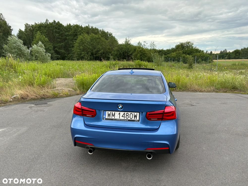 BMW Seria 3 340i xDrive M Sport - 11