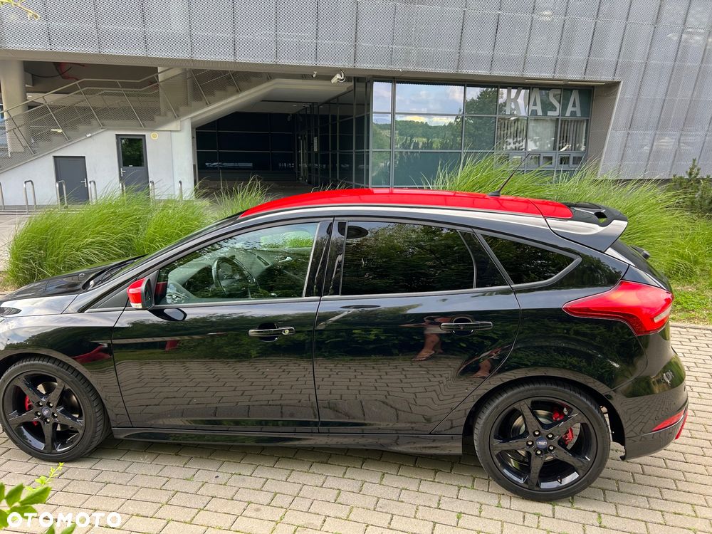 Ford Focus Turnier 1.5 EcoBoost Start-Stopp-System ST-Line - 11