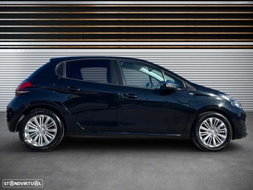 Peugeot 208 1.6 BlueHDi Style - 12