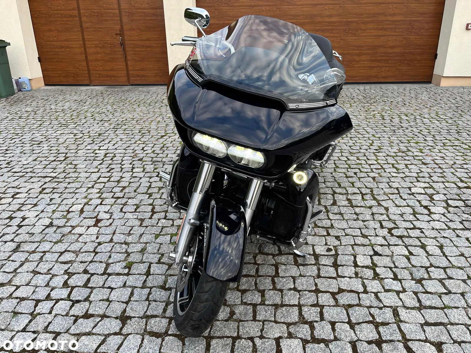 Harley-Davidson Touring Road Glide - 11