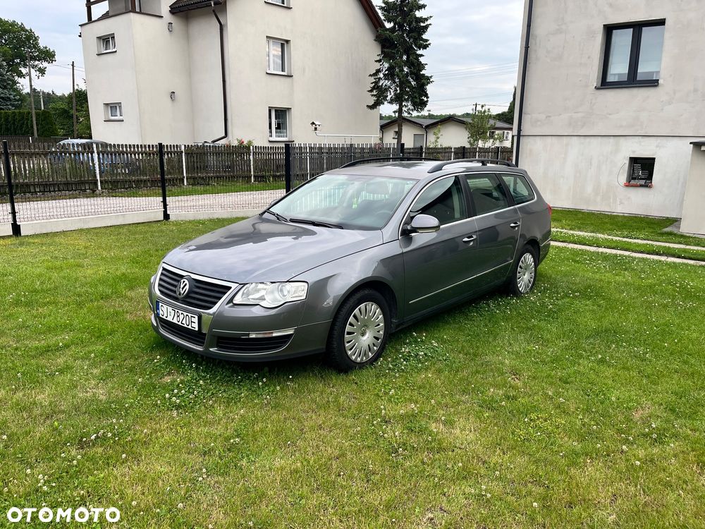 Volkswagen Passat 1.9 TDI Comfortline - 1