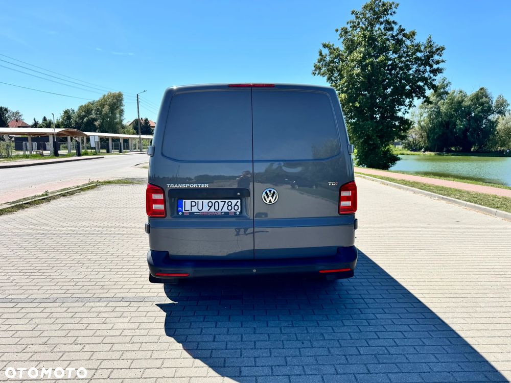 Volkswagen Transporter T6 - 2