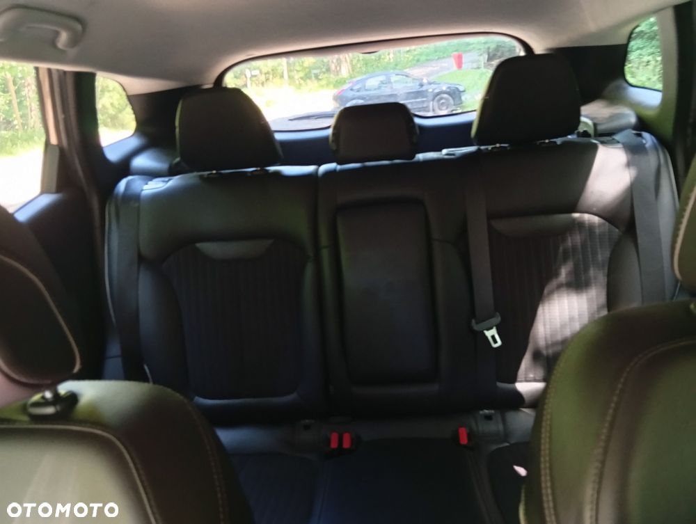 Renault Kadjar 1.6 dCi Energy Bose 4x4 - 9