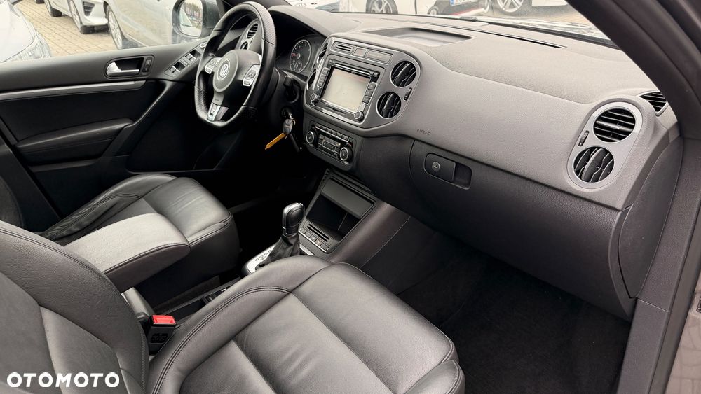 Volkswagen Tiguan 2.0 TDI 4Mot Perfectline R-Style DSG - 7