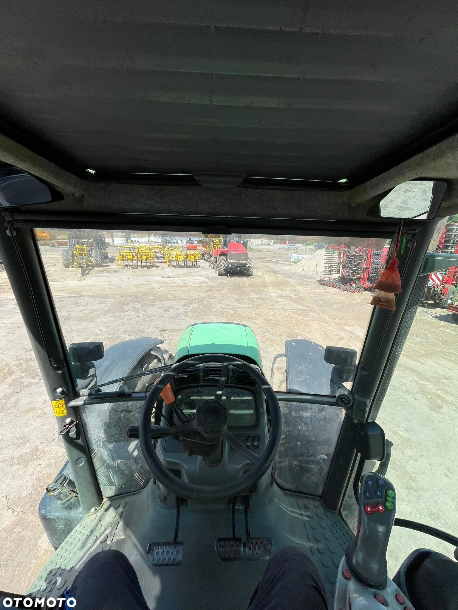 Deutz-Fahr Agrotron 215 - 5
