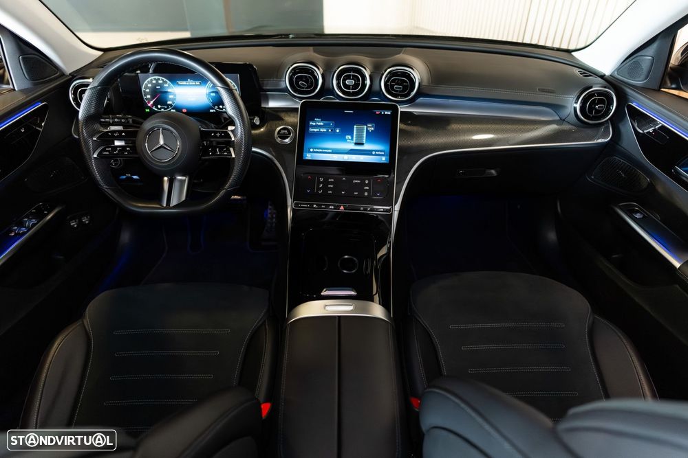 Mercedes-Benz C 300 e AMG Line - 38