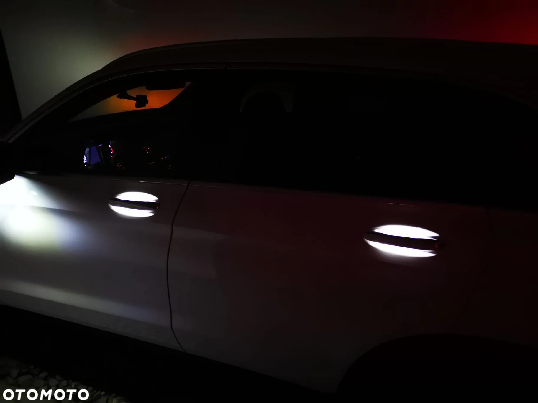 Mercedes-Benz GLC - 24