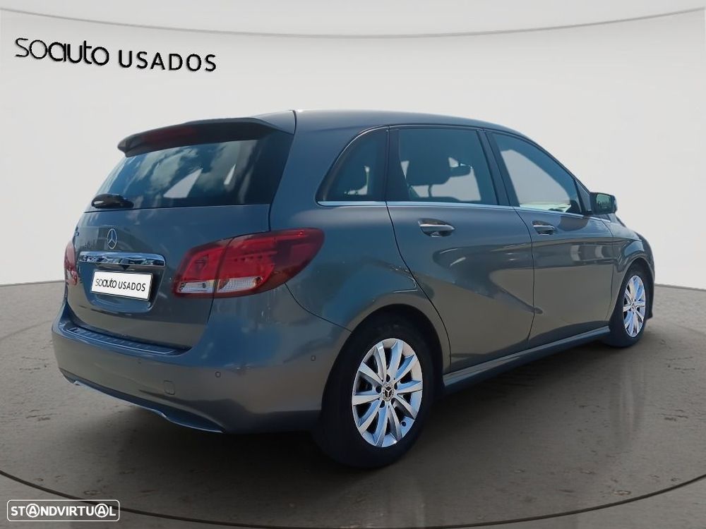 Mercedes-Benz B 180 d Style - 9
