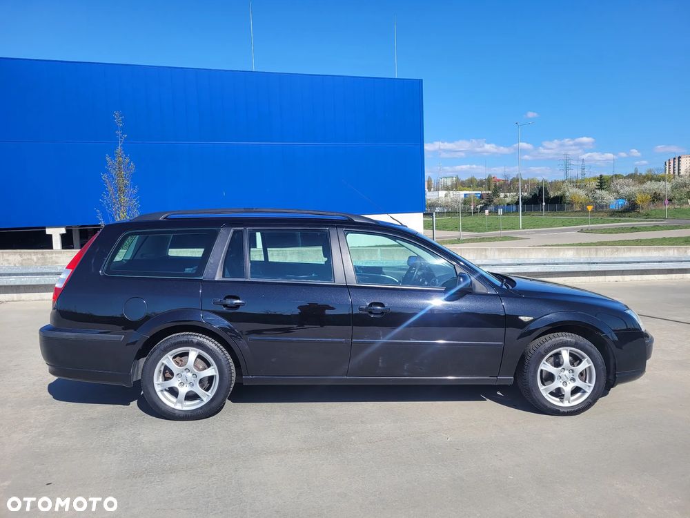 Ford Mondeo 1.8 Futura X - 7