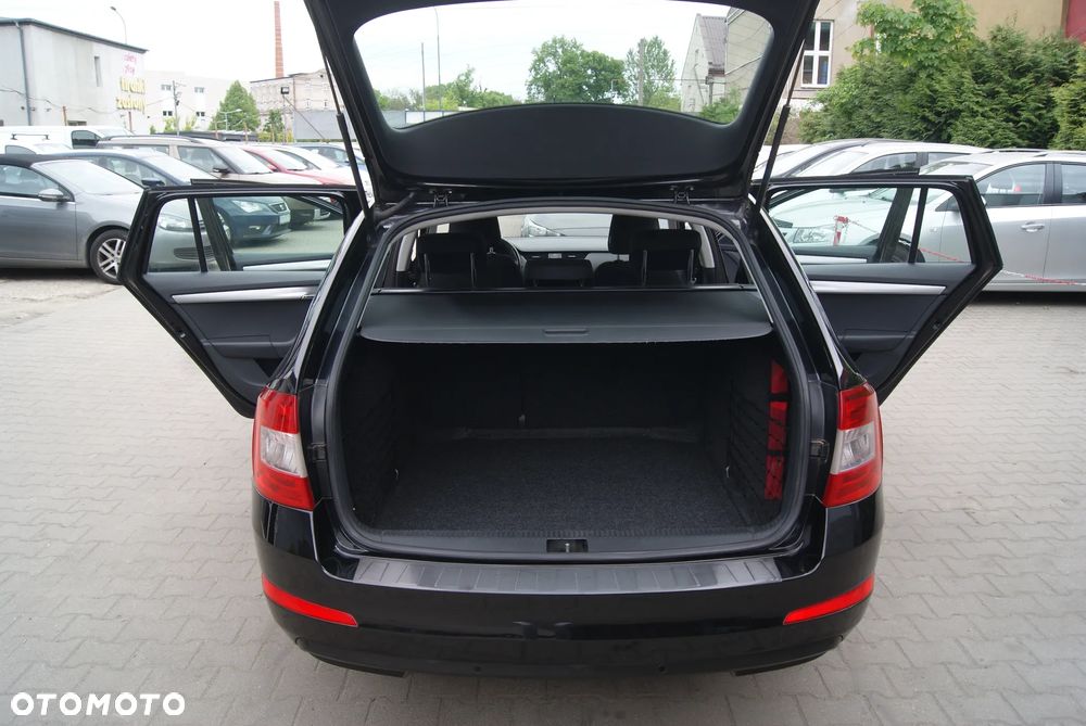 Skoda Octavia 1.2 TSI Family Plus - 9