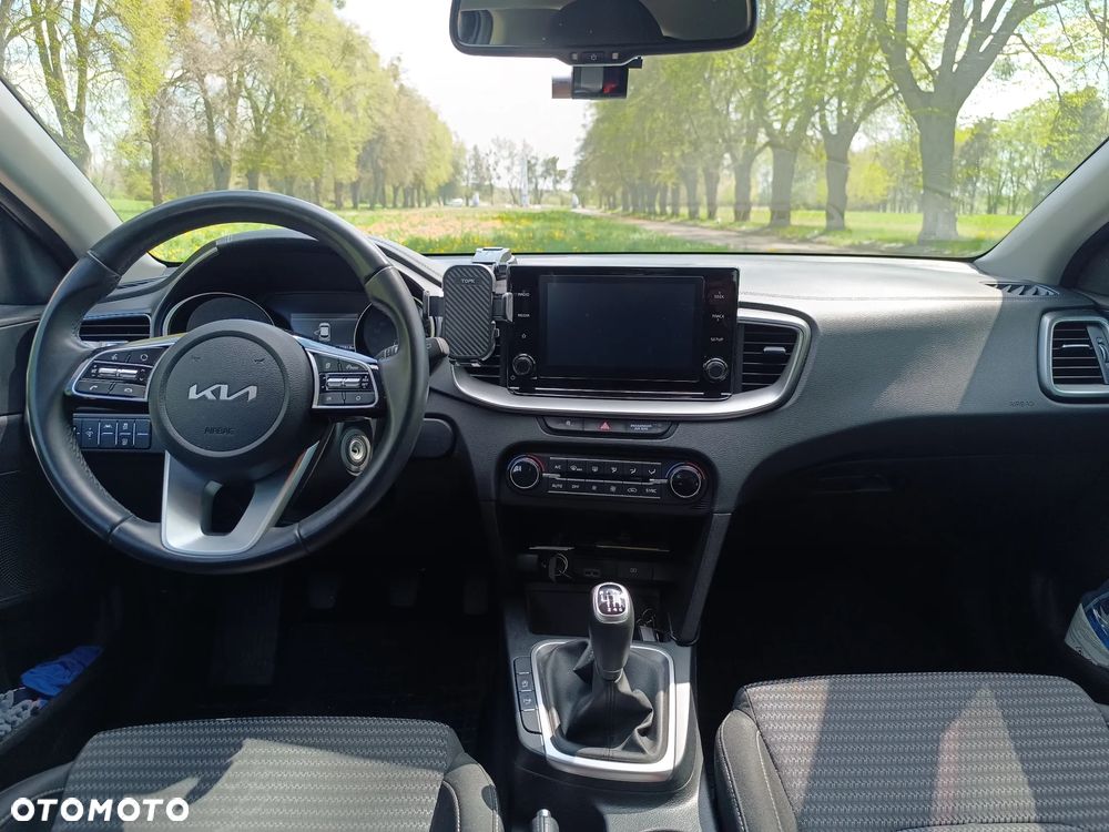 Kia XCeed 1.5 T-GDI M - 8