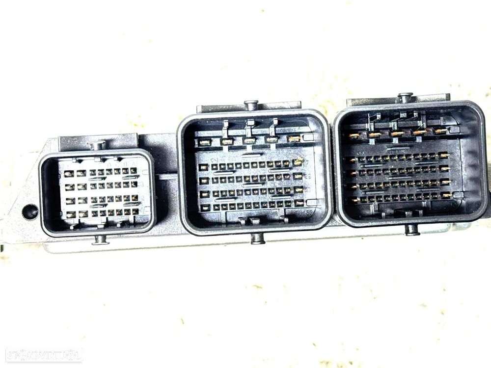 Centralina do motor PEUGEOT 308 I 1.6 16V 9666235880 MOTOR 5FS - 4