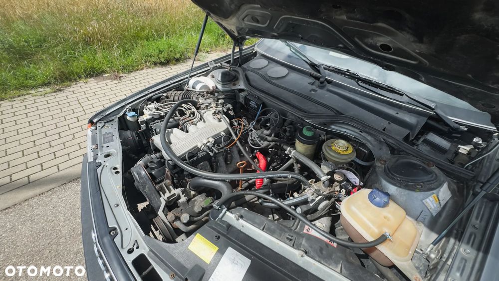 Audi 100 - 23