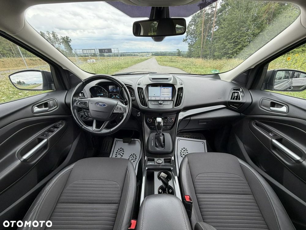 Ford Kuga - 13