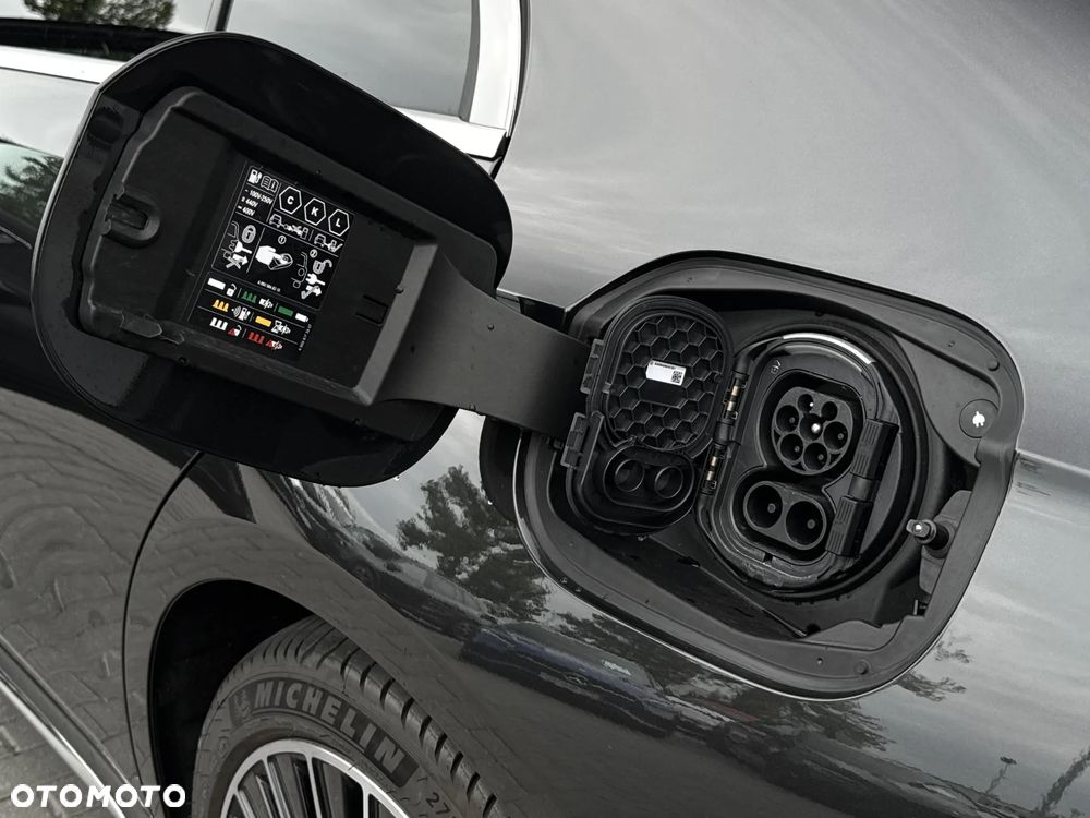 Mercedes-Benz Klasa E 300de 4Matic 9G-TRONIC Edition AMG Line - 22