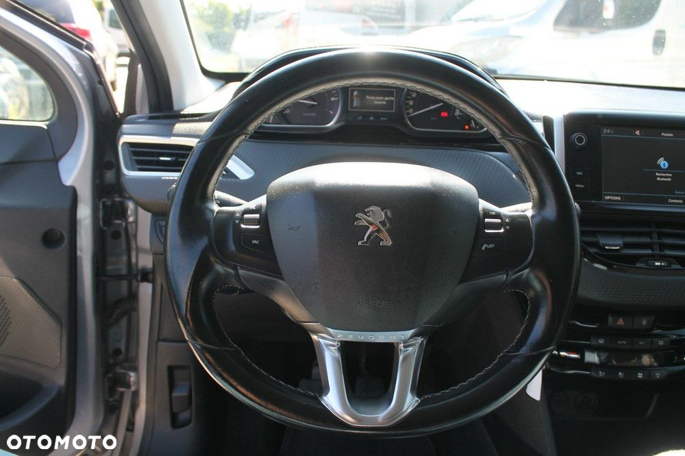 Peugeot 2008 - 14
