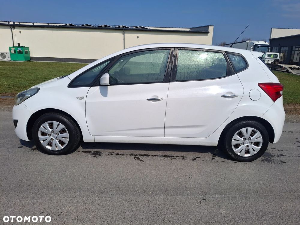 Hyundai ix20 1.4 blue Comfort - 8