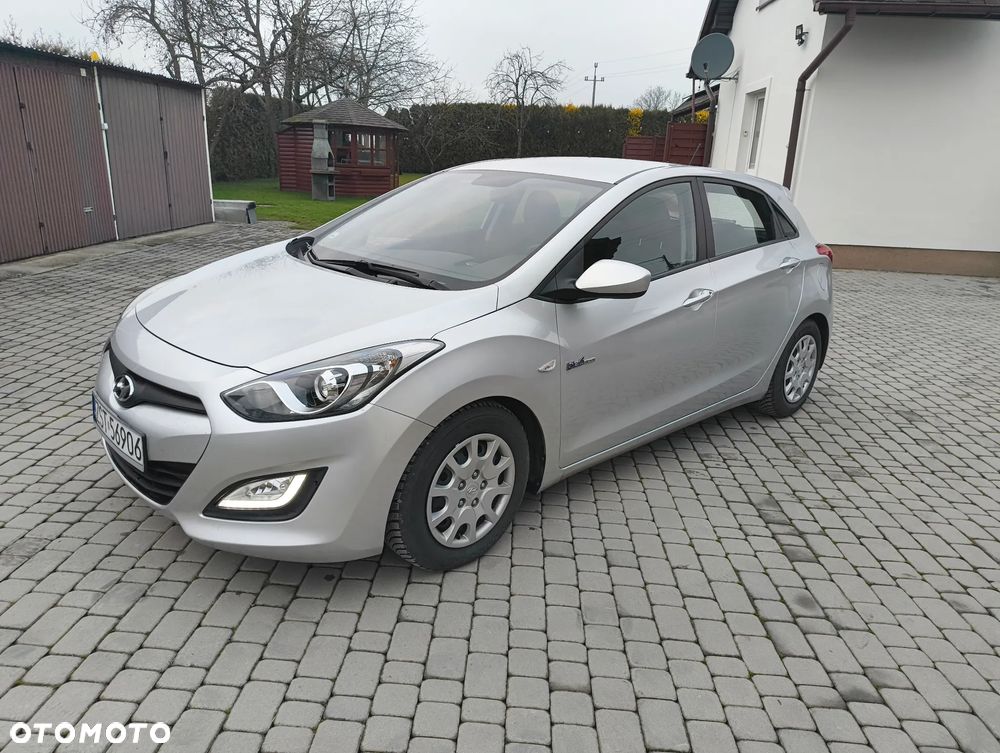 Hyundai i30 1.4 Trend - 3