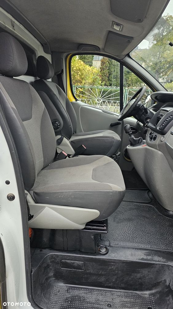 Renault Trafic - 17