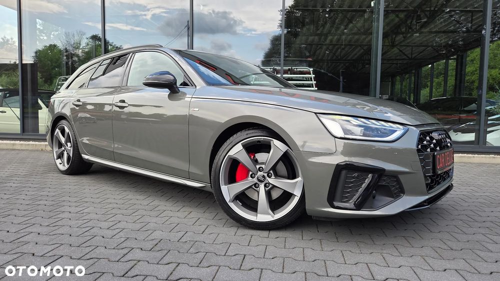 Audi A4 Avant 40 TDI quattro S tronic S line - 34