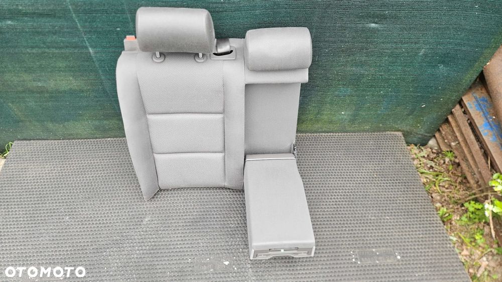 Podłokietnik Uchwyt Kubek Cup Holder Tył Tylny Oparcie Składane Welur Swing Audi A4 B6 B7 Sedan Kombi - 8