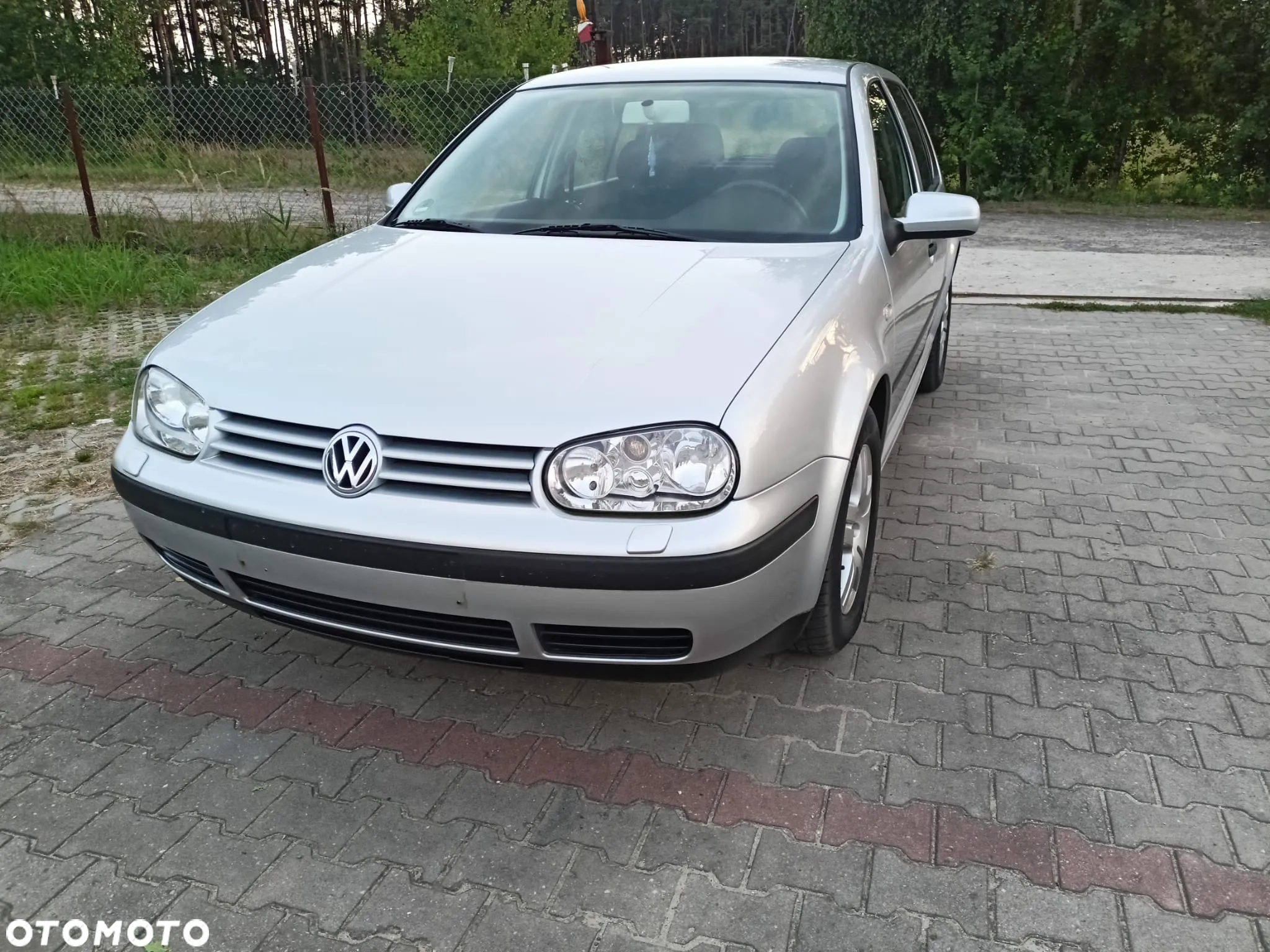 Volkswagen Golf IV 1.6 Comfortline - 12