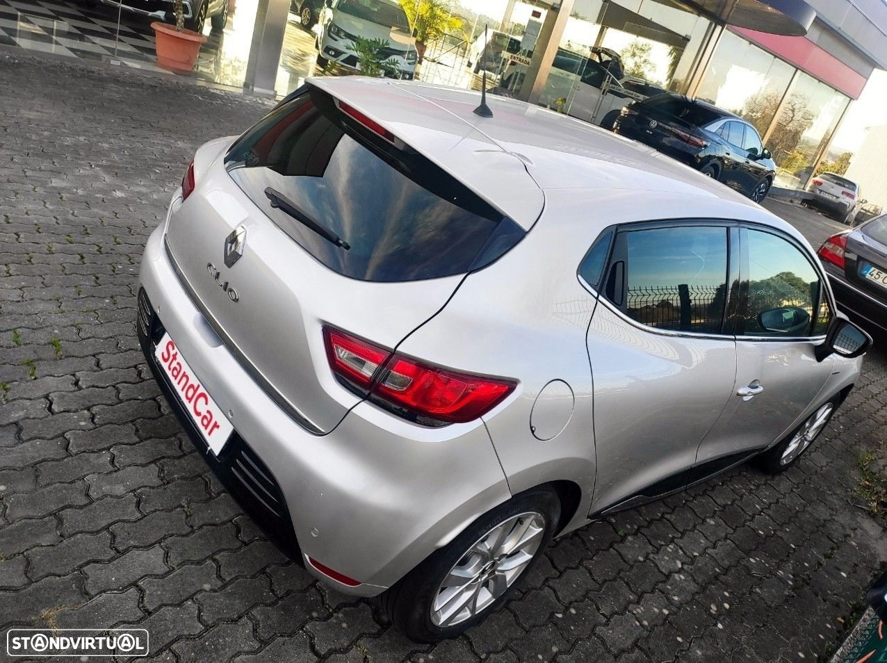 Renault Clio 1.5 dCi Limited EDition - 4