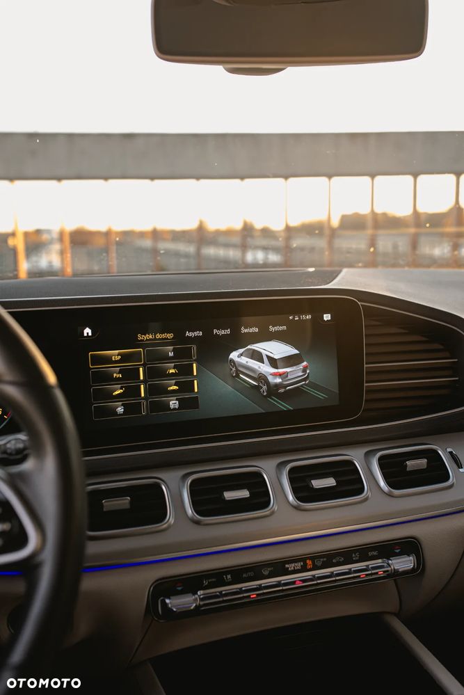 Mercedes-Benz GLE - 34