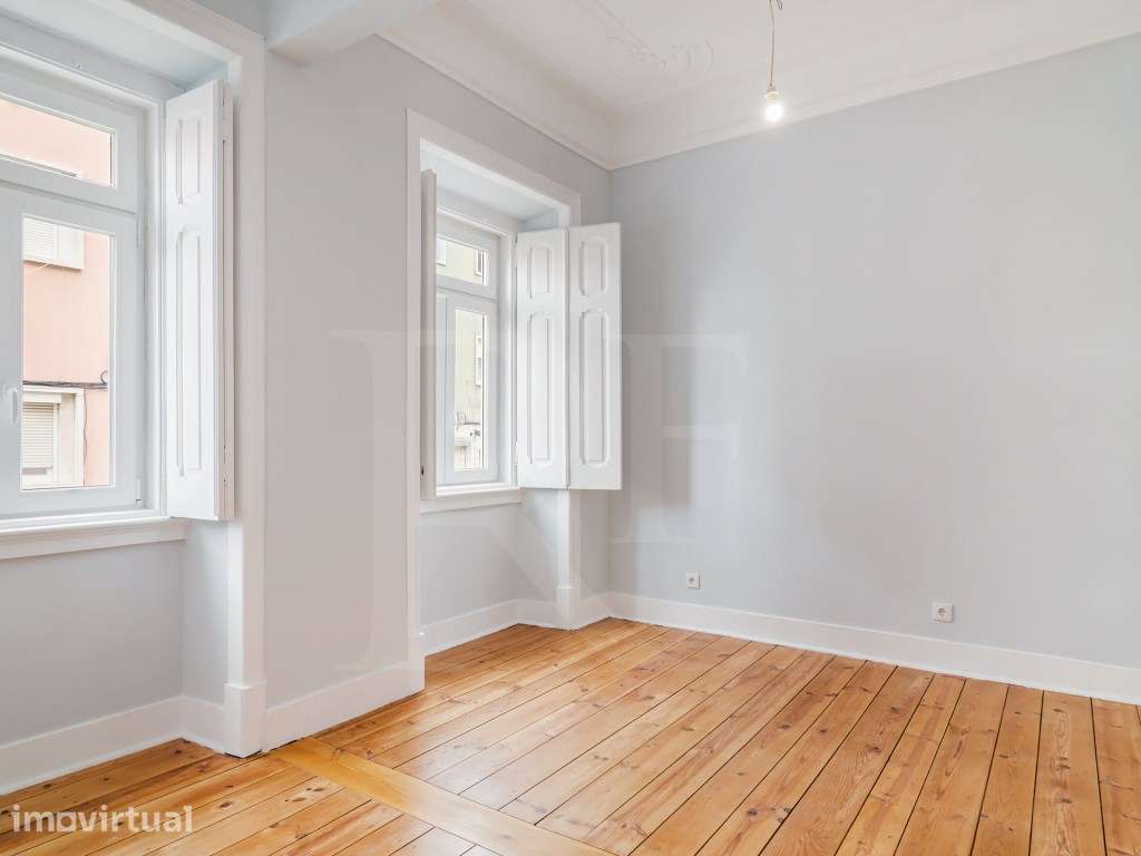 Apartamento T2+1 Reabilitado junto à Alameda - Lisboa - Grande imagem: 3/31