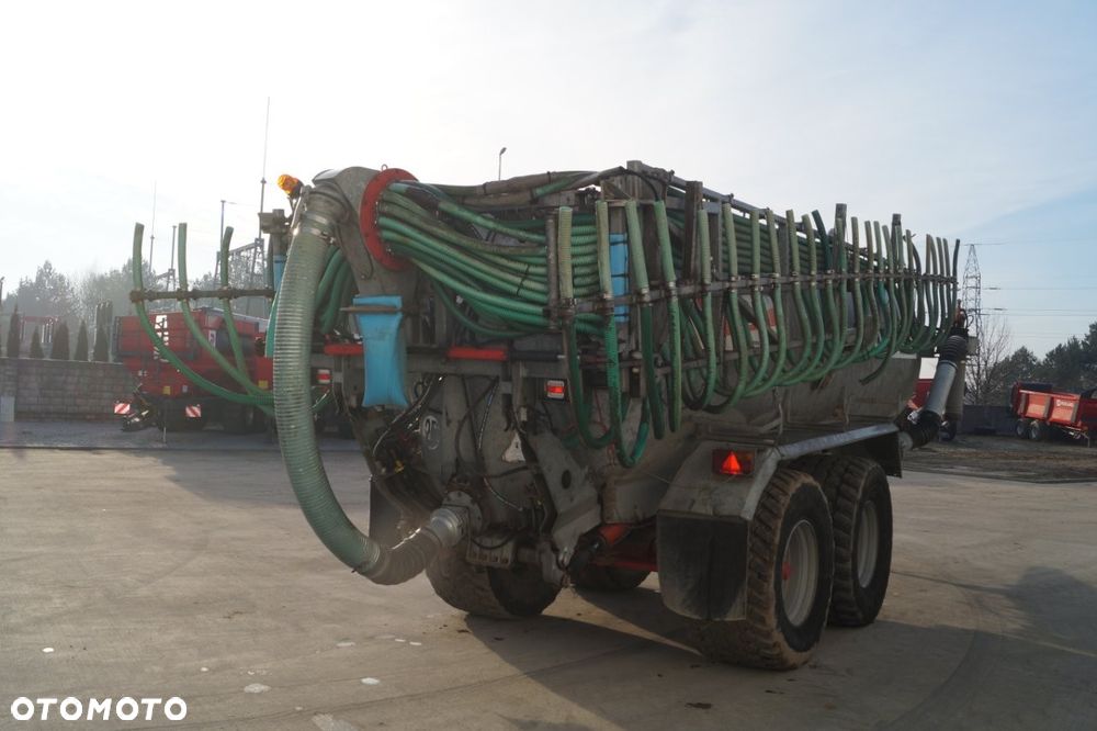 Pichon Wóz Asenizacyjny TCI 20700 z Rampą 15m - 10