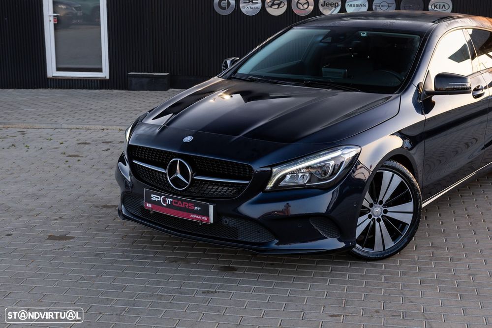 Mercedes-Benz CLA 200 d Shooting Brake Urban Aut. - 3