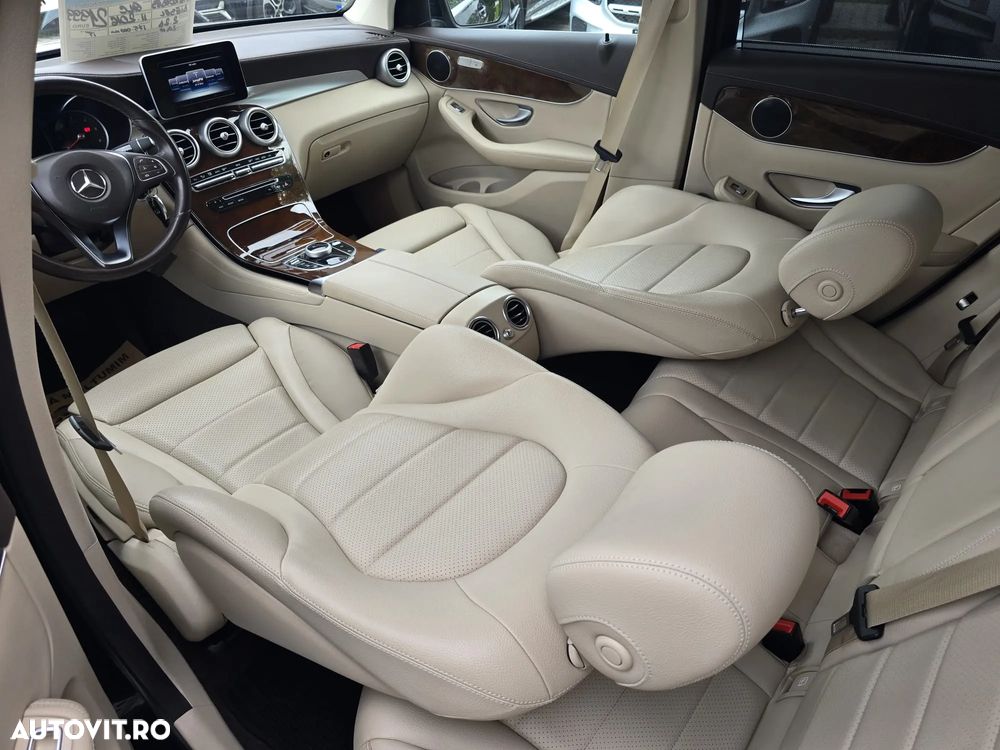 Mercedes-Benz GLC 250 d 4Matic 9G-TRONIC - 9