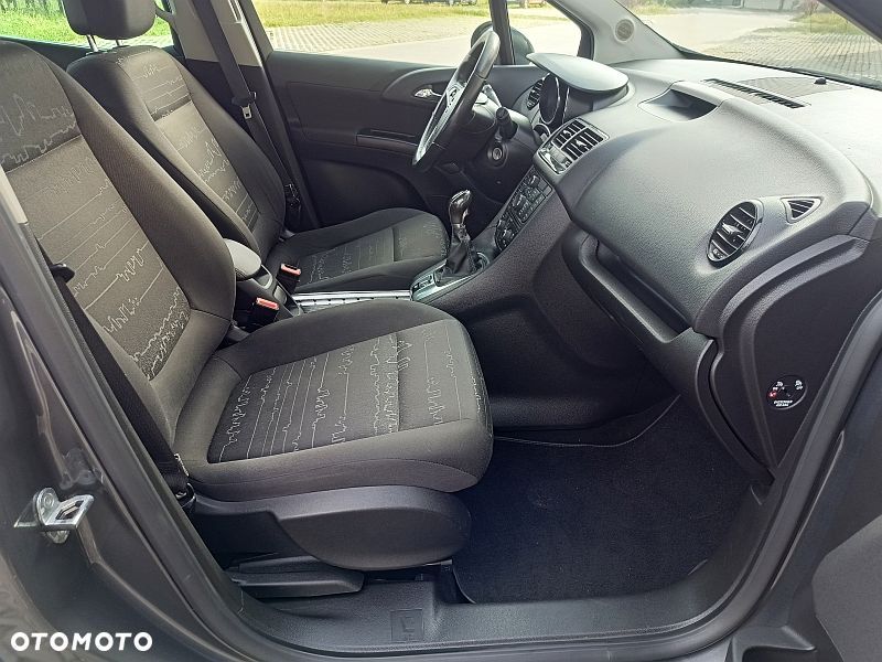 Opel Meriva - 11