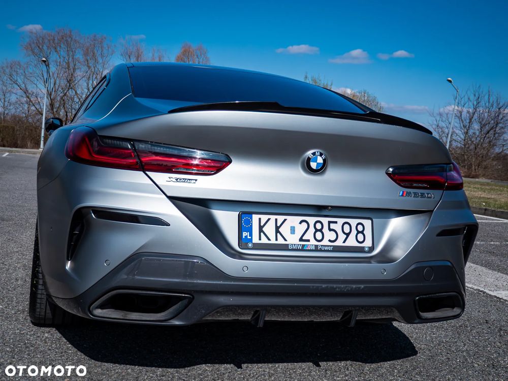 BMW Seria 8 - 7