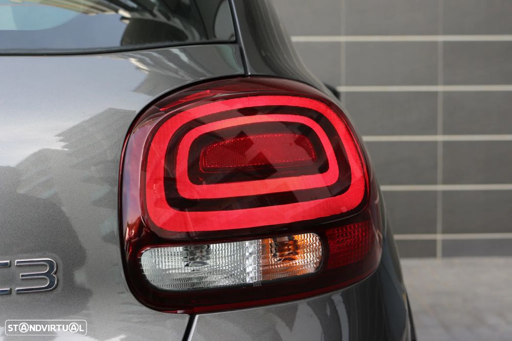 Citroën C3 1.2 PureTech Shine - 36