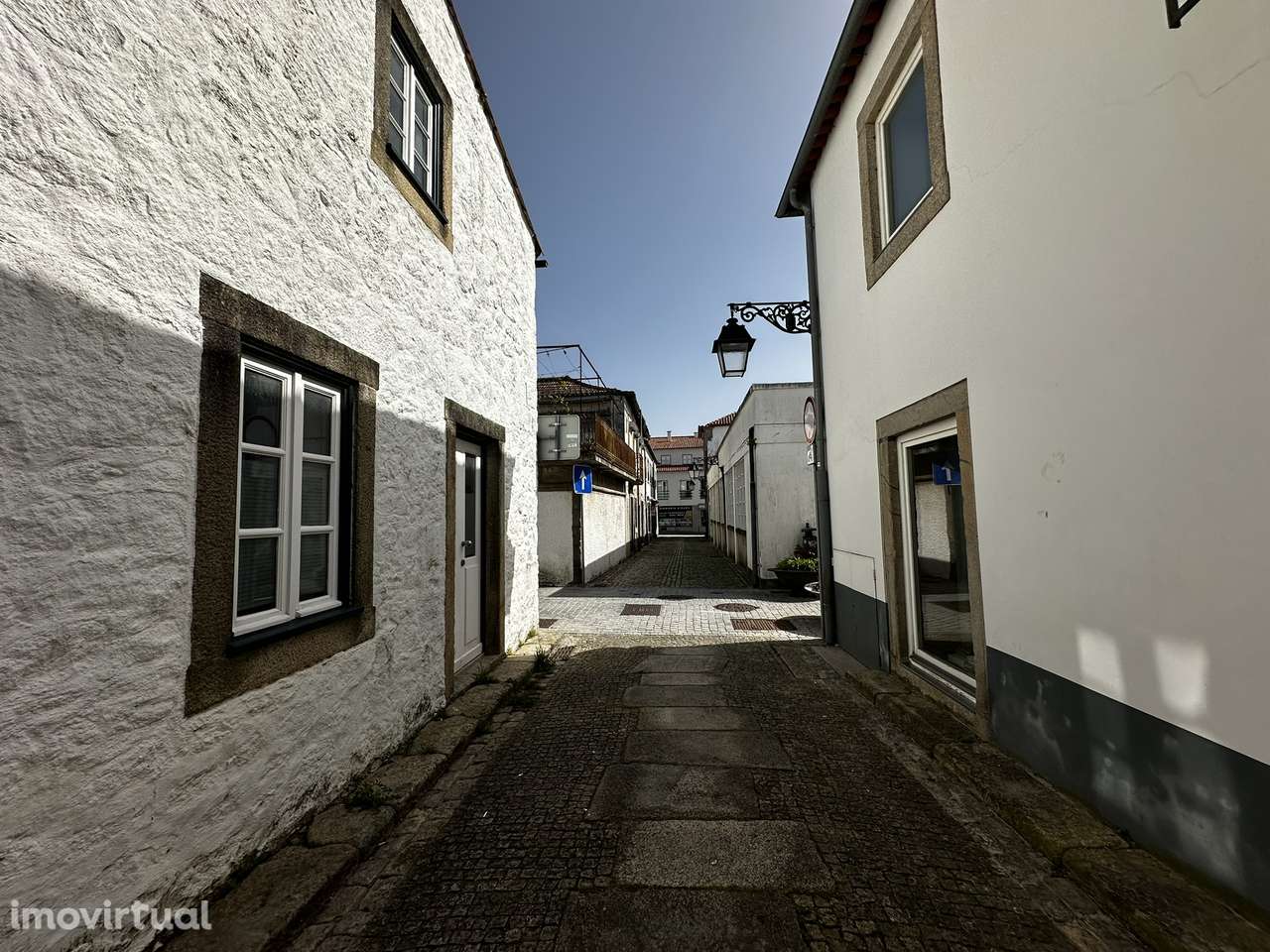 Moradia V1 no centro histórico de Viana do Castelo. - Grande imagem: 3/16