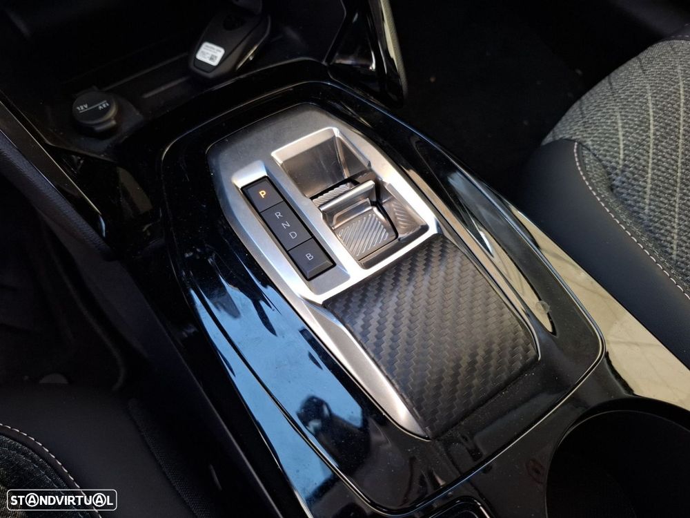 Peugeot e-208 51 kWh Allure - 17