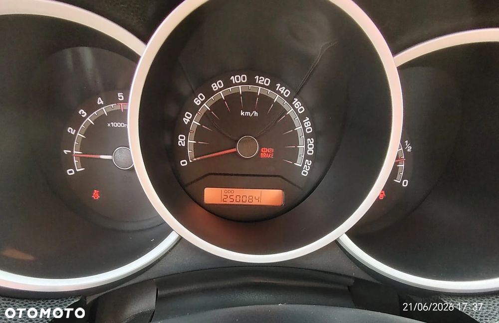 Kia Venga 1.4 CRDi S - 25