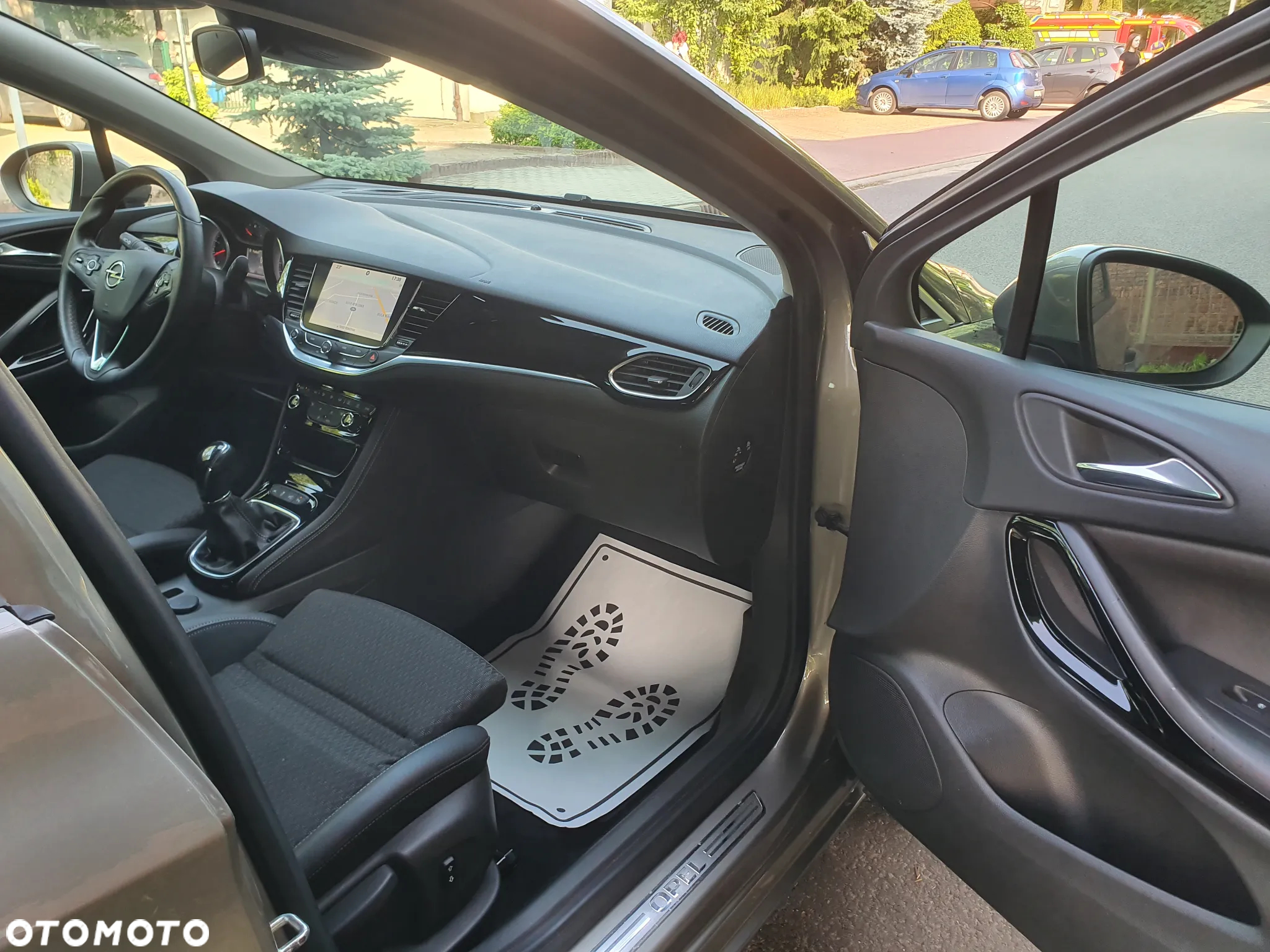 Opel Astra 1.4 Turbo Innovation - 12