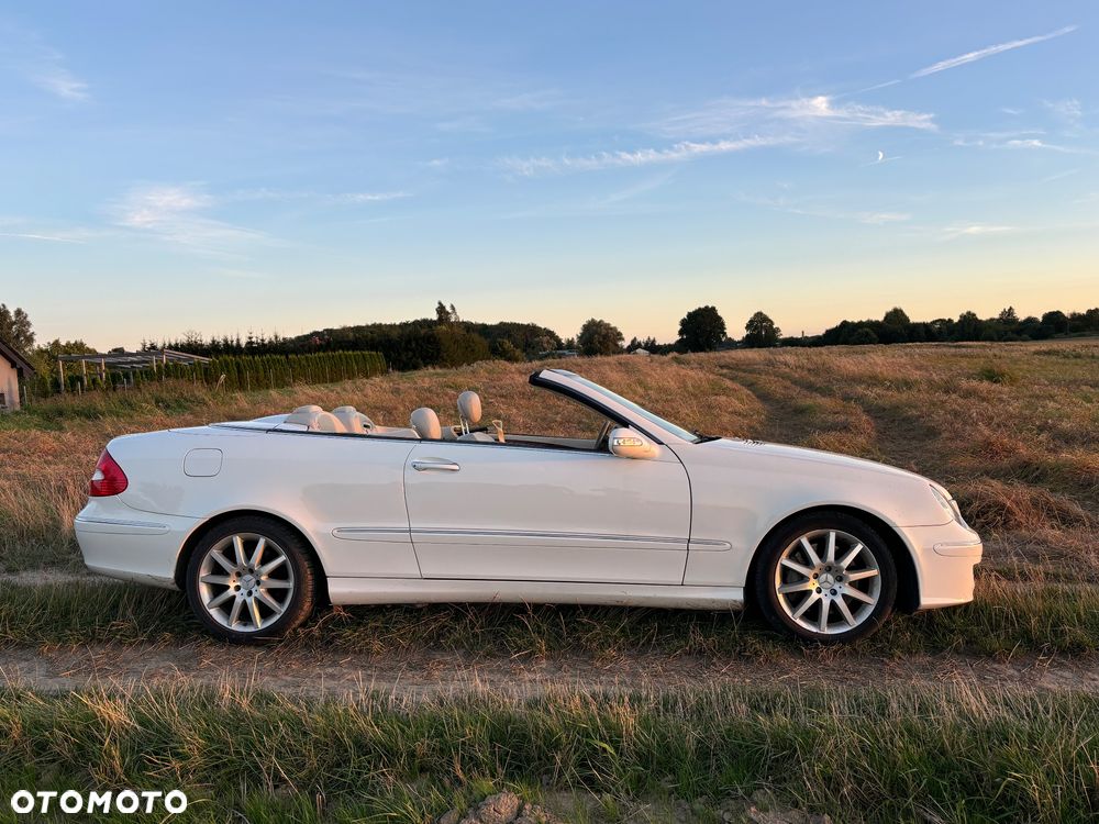 Mercedes-Benz CLK - 5